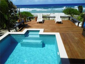 Pacific Breeze Beach House Pool