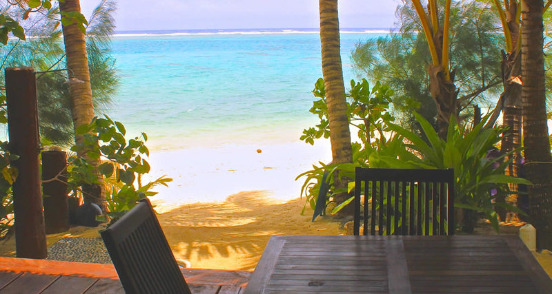 heliconia-villa-deck
