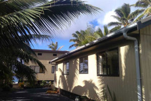 Pacific Breeze Retreat group-accommodation