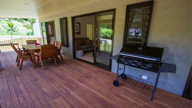 Cook Islands Holiday Villas Deck