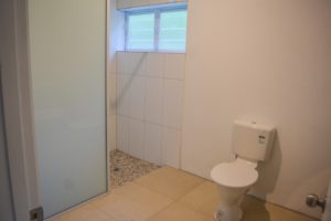 maintoiletandshower