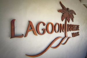 Lagoon_Breeze_Villas_Sign